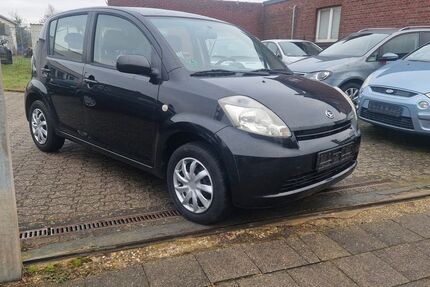 Daihatsu Sirion 92.800 km 1.800 &euro; Wegberg 41844