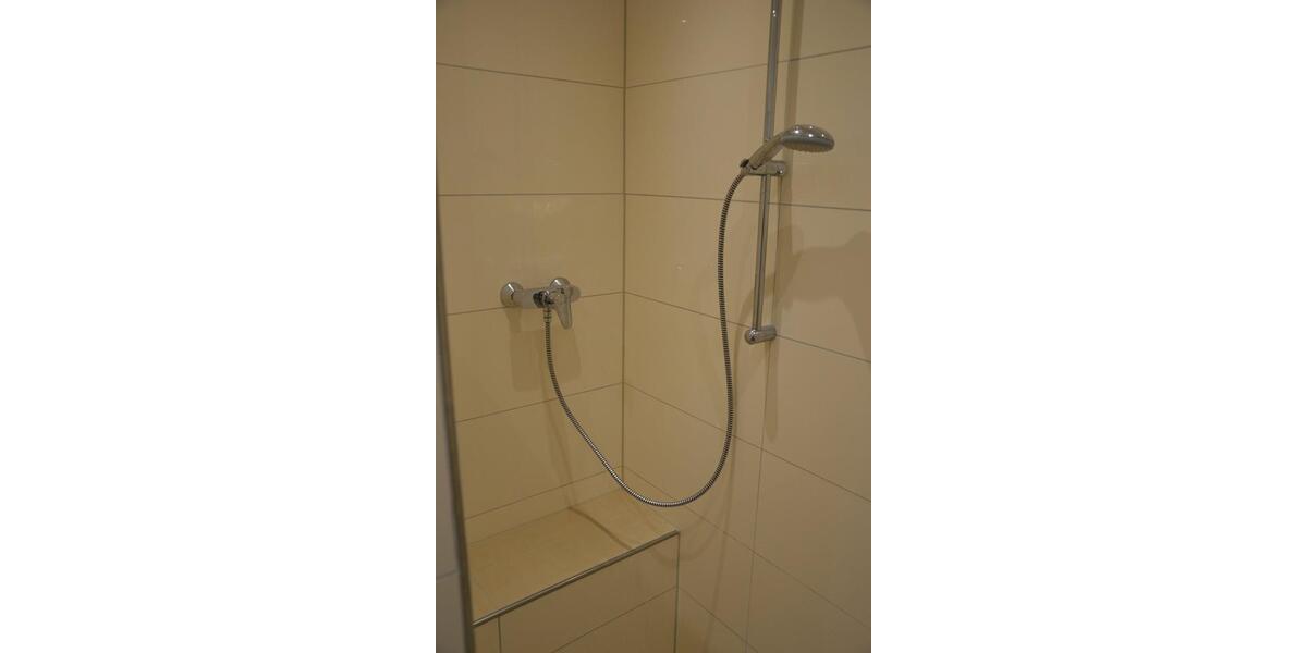 Erdgeschoßwohnung Krefeld Fischeln - 2 Zimmer, 62 m&sup2;, 140.000&euro; | Angebot:25415804