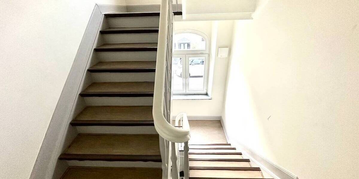 Mehrfamilienhaus, Wohnhaus Düsseldorf Heerdt - 6 Zimmer, 178 m&sup2;, 889.000&euro; | Angebot:26672410