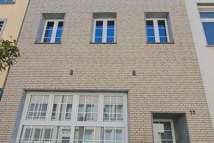 Haus Krefeld Cracau - 1 Zimmer, 288 m&sup2;, 439.000&euro; | Angebot:25722356