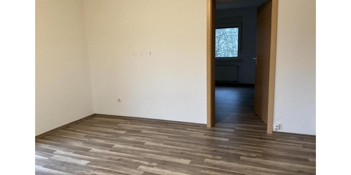 Etagenwohnung Duisburg Huckingen - 2 Zimmer, 43 m&sup2;, 409&euro; | Angebot:25363930