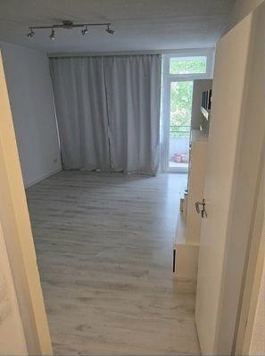 Etagenwohnung Neuss Erfttal - 2 Zimmer, 65 m&sup2;, 900&euro; | Angebot:26640724