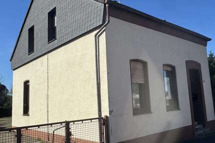Haus Duisburg Rheinhausen - 4 Zimmer, 100 m&sup2;, 248.000&euro; | Angebot:26702167