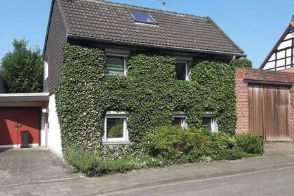 Haus Mönchengladbach Wickrathberg - 5 Zimmer, 150 m&sup2;, 348.000&euro; | Angebot:25705955