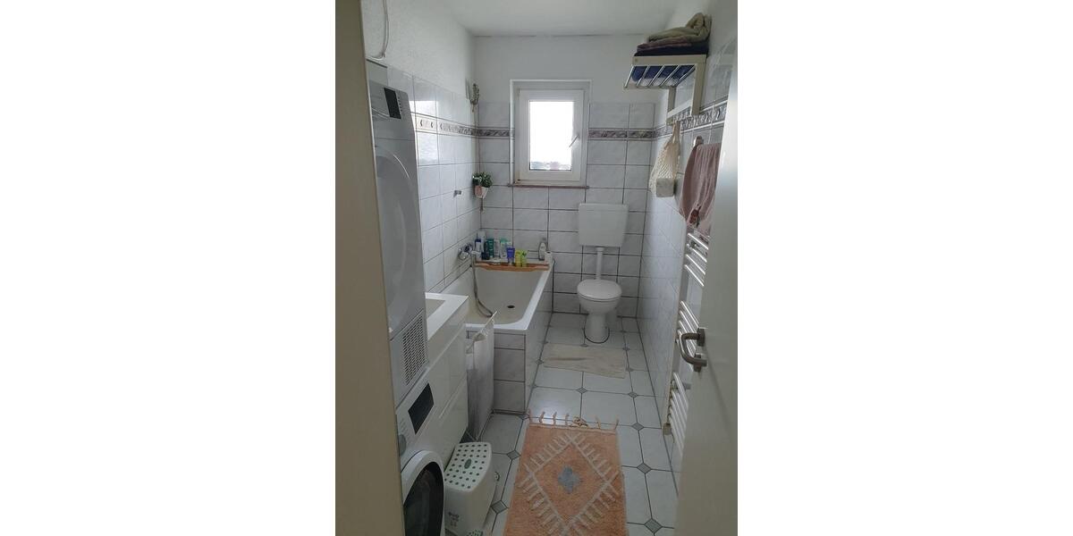Etagenwohnung Mönchengladbach Ost - 4 Zimmer, 76 m&sup2;, 145.000&euro; | Angebot:26567070