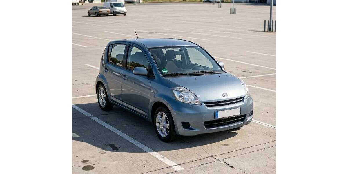 Daihatsu Sirion 190.000 km 2.500 &euro; Krefeld 47805