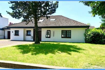 Haus Korschenbroich - 8 Zimmer, 236 m&sup2;, 628.500&euro; | Angebot:25970740