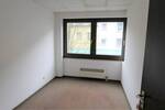 Gewerbeobjekt Krefeld Stadtmitte - 9 Zimmer, 214 m&sup2;, 1.200&euro; | Angebot:25684500