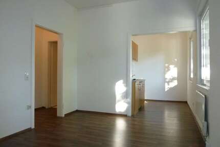 Wohnung Krefeld Uerdingen - 1 Zimmer, 27 m&sup2;, 320&euro; | Angebot:25614711