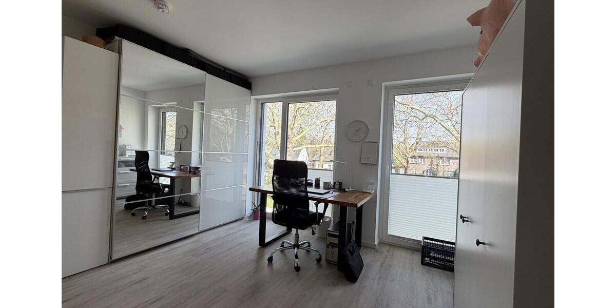 Etagenwohnung Mönchengladbach Nord - 3 Zimmer, 114 m&sup2;, 1.600&euro; | Angebot:25859709