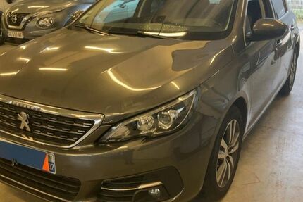 Peugeot 308 33.985 km 13.490 &euro; Düsseldorf 40589