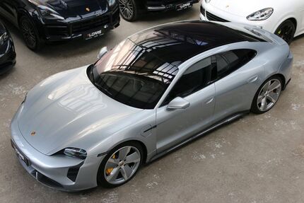 Porsche Taycan 132.552 km 63.990 &euro; Düsseldorf 40237
