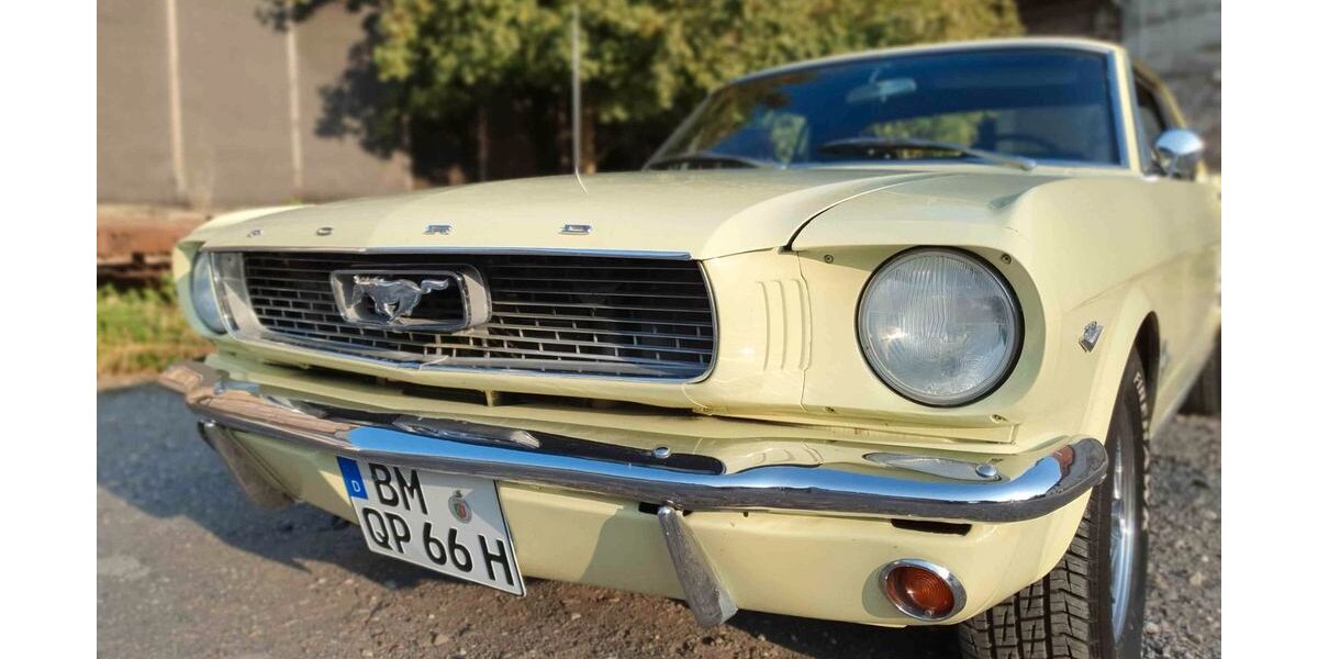 Ford Mustang 79.421 km 32.000 &euro; Bedburg 50181