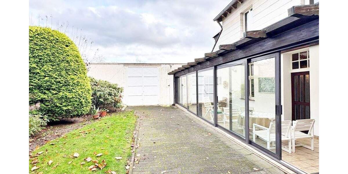 Einfamilienhaus Wegberg / Moorshoven Moorshoven - 8 Zimmer, 287 m&sup2;, 295.000&euro; | Angebot:25665589