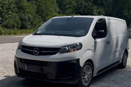 Opel Vivaro 94.800 km 12.899 &euro; Schwalmtal 41366