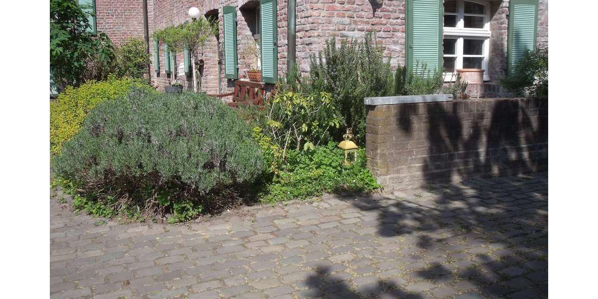 Etagenwohnung Ratingen Zentrum - 1 Zimmer, 21 m&sup2;, 280&euro; | Angebot:24832192