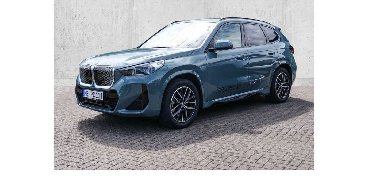 BMW iX1 1.001 km 57.980 &euro; Dormagen 41540