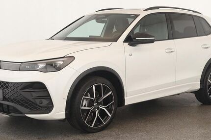VW Tiguan 22.400 km 46.284 &euro; Düsseldorf 40233