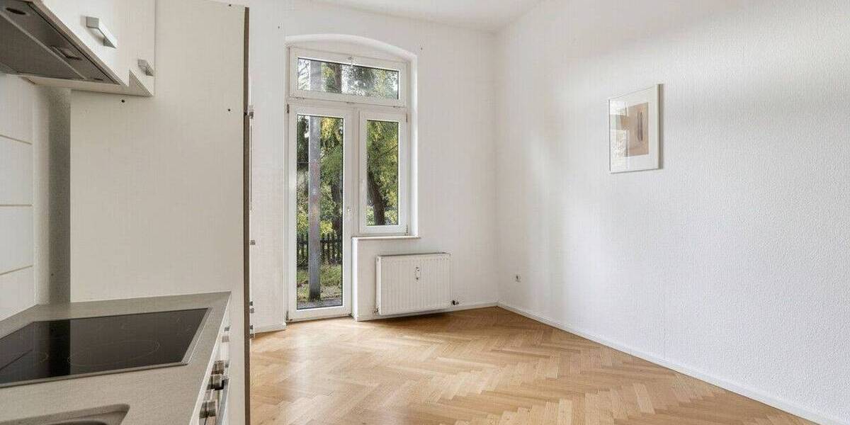 Etagenwohnung Düsseldorf Rath - 1 Zimmer, 51 m&sup2;, 169.900&euro; | Angebot:25687698