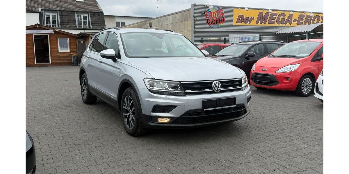 VW Tiguan 118.000 km 21.900 &euro; Mönchengladbach 41063