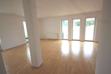 Wohnung Düsseldorf Kaiserswerth - 3 Zimmer, 104 m&sup2;, 1.352&euro; | Angebot:25902887