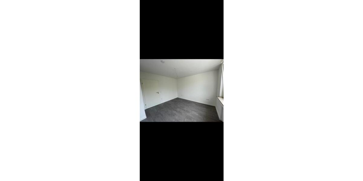 Etagenwohnung Krefeld Benrad - 2 Zimmer, 60 m&sup2;, 900&euro; | Angebot:26624775
