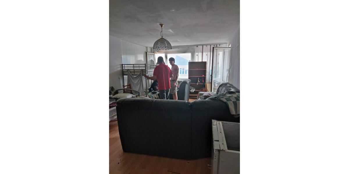 Etagenwohnung Duisburg Essenberg - 2 Zimmer, 68 m&sup2;, 60.000&euro; | Angebot:27630515