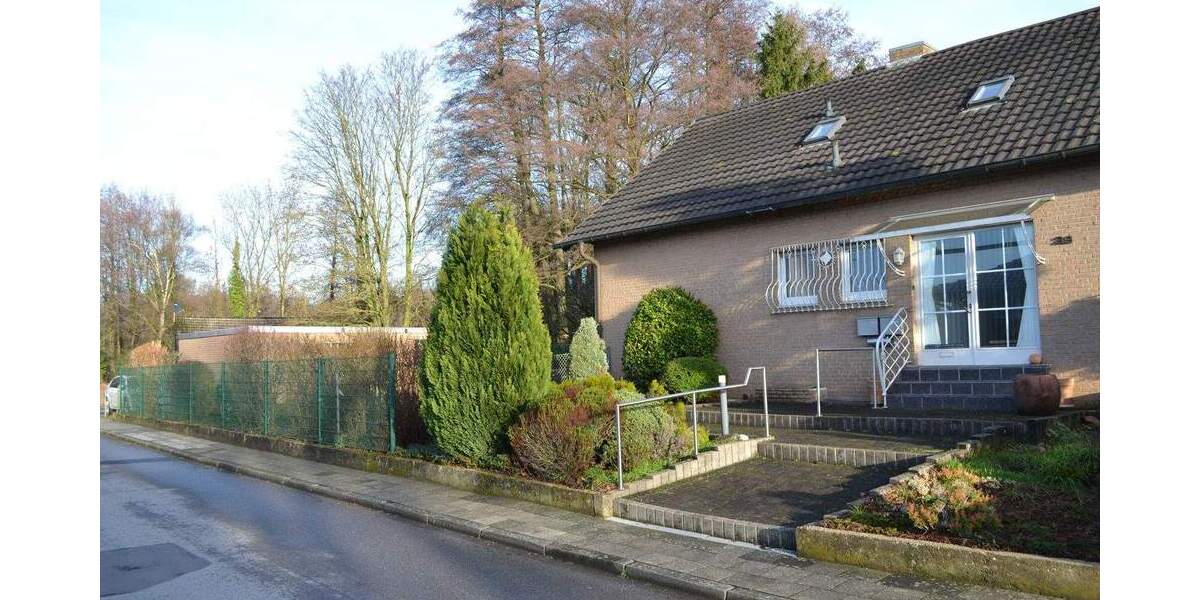 Doppelhaushälfte Wegberg Busch - 5 Zimmer, 164 m&sup2;, 319.000&euro; | Angebot:25661234