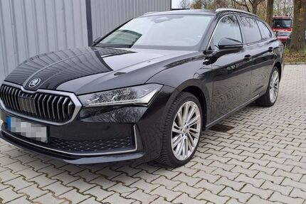 Skoda Superb 68.000 km 32.899 &euro; Erkelenz 41812