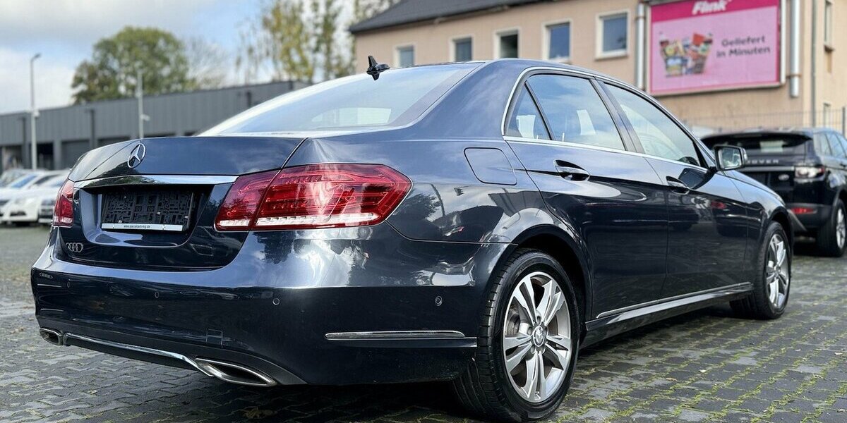 Mercedes-Benz E 350 d/ PANO / Kamera / Leder / Navi / EURO 6 100.000 km 22.290 &euro; Mönchengladbach 41066