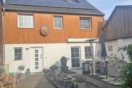 Haus Erkelenz-Kückhoven Kückhoven - 7 Zimmer, 176 m&sup2;, 398.000&euro; | Angebot:23790136