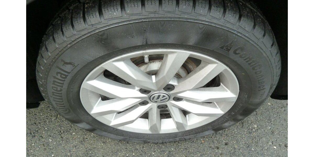 VW Passat 2.0 TDI Highline DSG STH Navi kl. Mängel 110.000 km 15.900 &euro; Ratingen 40885