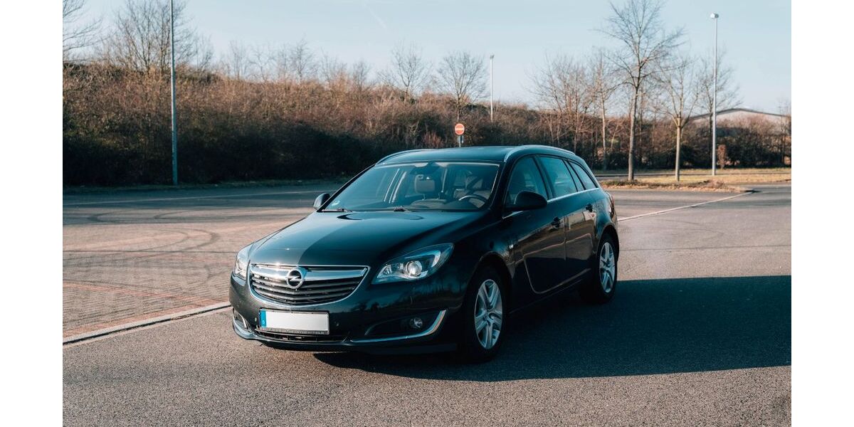 Opel Insignia 164.300 km 7.100 &euro; Neuss 41464