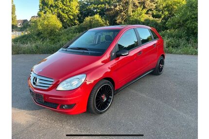 Mercedes-Benz B 170 143.900 km 4.800 &euro; Mönchengladbach 41179