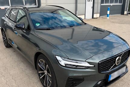 Volvo V60 6.500 km 47.900 &euro; Kamp-Lintfort 47475