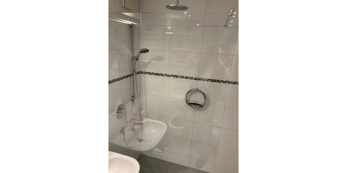 Etagenwohnung Düsseldorf Stadtbezirk 6 - 2 Zimmer, 68 m&sup2;, 950&euro; | Angebot:22833135