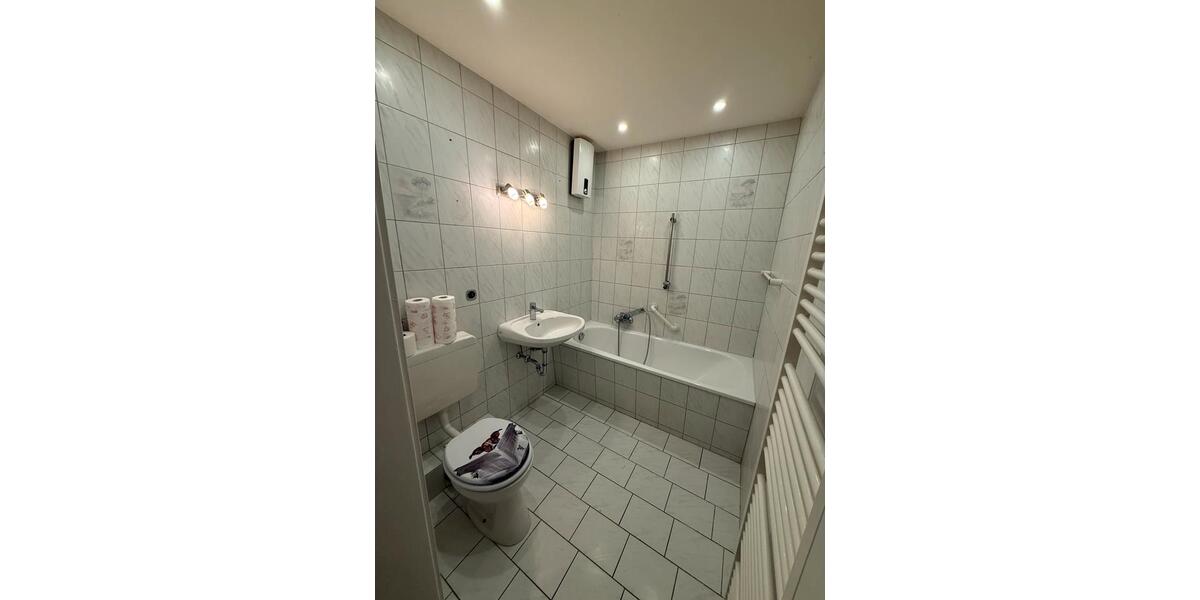 Etagenwohnung Grevenbroich - 1 Zimmer, 63 m&sup2;, 890&euro; | Angebot:25994222