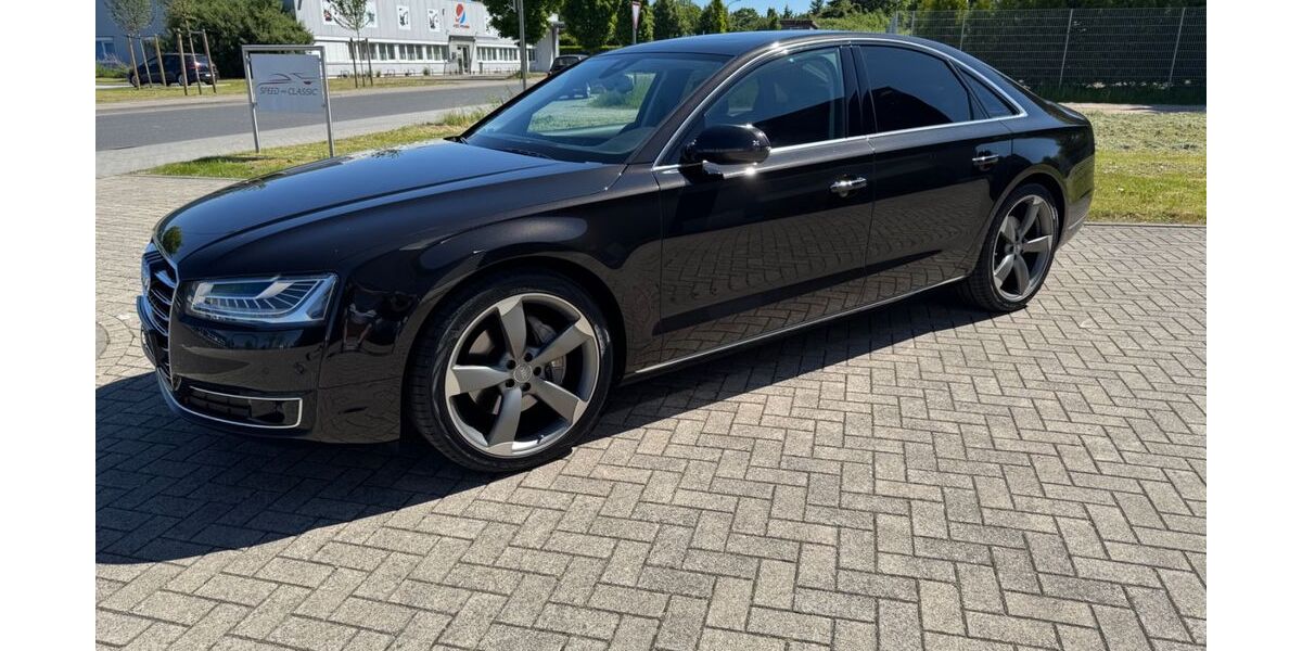 Audi A8 111.800 km 27.950 &euro; Mönchengladbach 41169