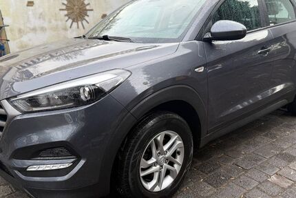 Hyundai TUCSON 141.221 km 10.990 &euro; Neukirchen-Vluyn 47506