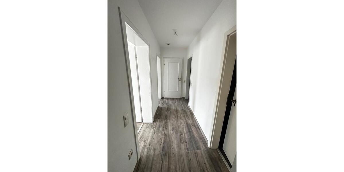 Erdgeschoßwohnung Mönchengladbach Süd - 2 Zimmer, 75 m&sup2;, 900&euro; | Angebot:26613572