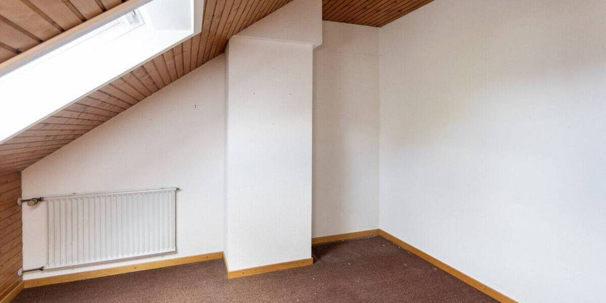Reihenmittelhaus Neuss Reuschenberg - 6 Zimmer, 125 m&sup2;, 449.000&euro; | Angebot:26787350