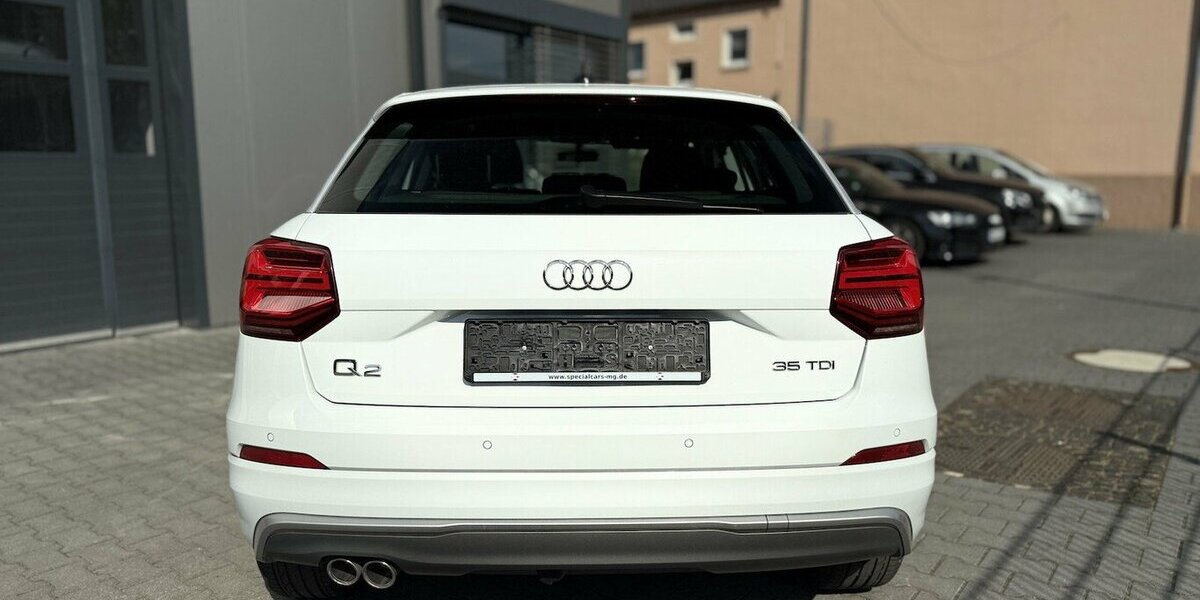 Audi Q2 35 TDI Sport / S Line / KeylessGO / AHK 55.000 km 24.680 &euro; Mönchengladbach 41066