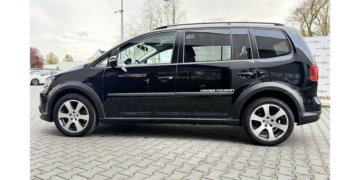 VW Touran Cross / 2,0 TDI / 170 PS / PANO / 7 Sitze 185.000 km 12.790 &euro; Mönchengladbach 41066