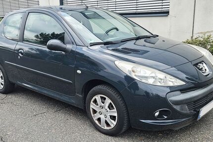 Peugeot 206 147.100 km 2.300 &euro; Düsseldorf 40589