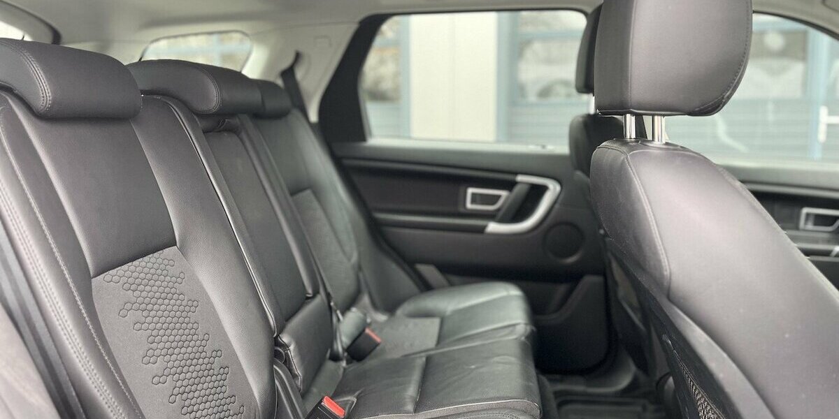 Land Rover Discovery Sport SE AWD/ Automatik/ Allrad/ Leder 206.000 km 10.490 &euro; Mönchengladbach 41066