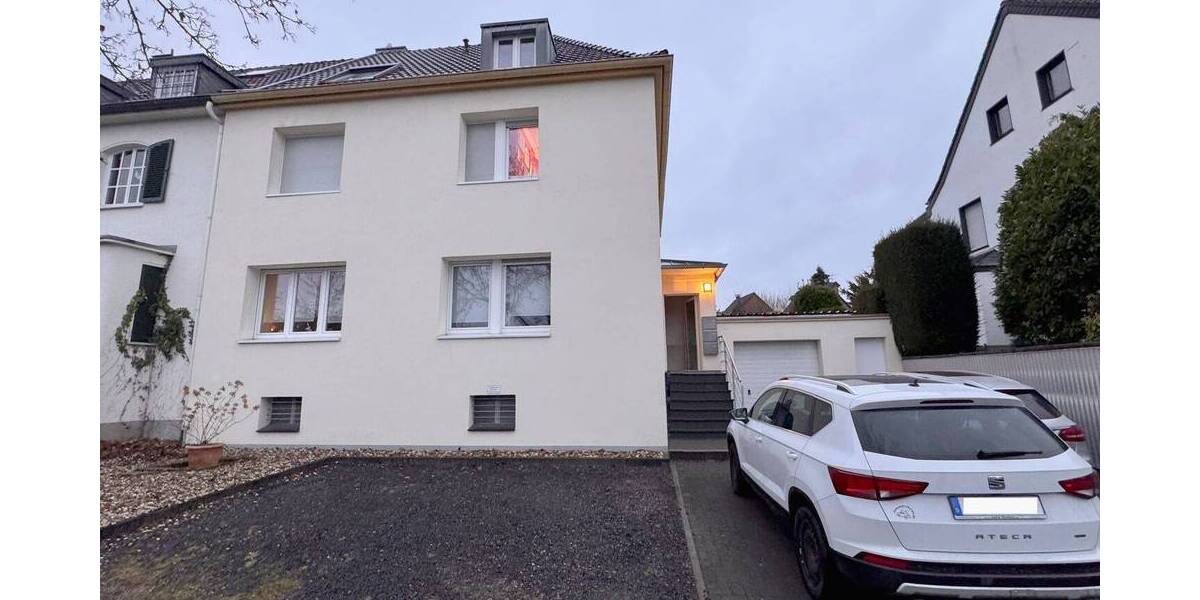 Mehrfamilienhaus, Wohnhaus Mönchengladbach Eicken - 8 Zimmer, 209 m&sup2;, 660.000&euro; | Angebot:26042984