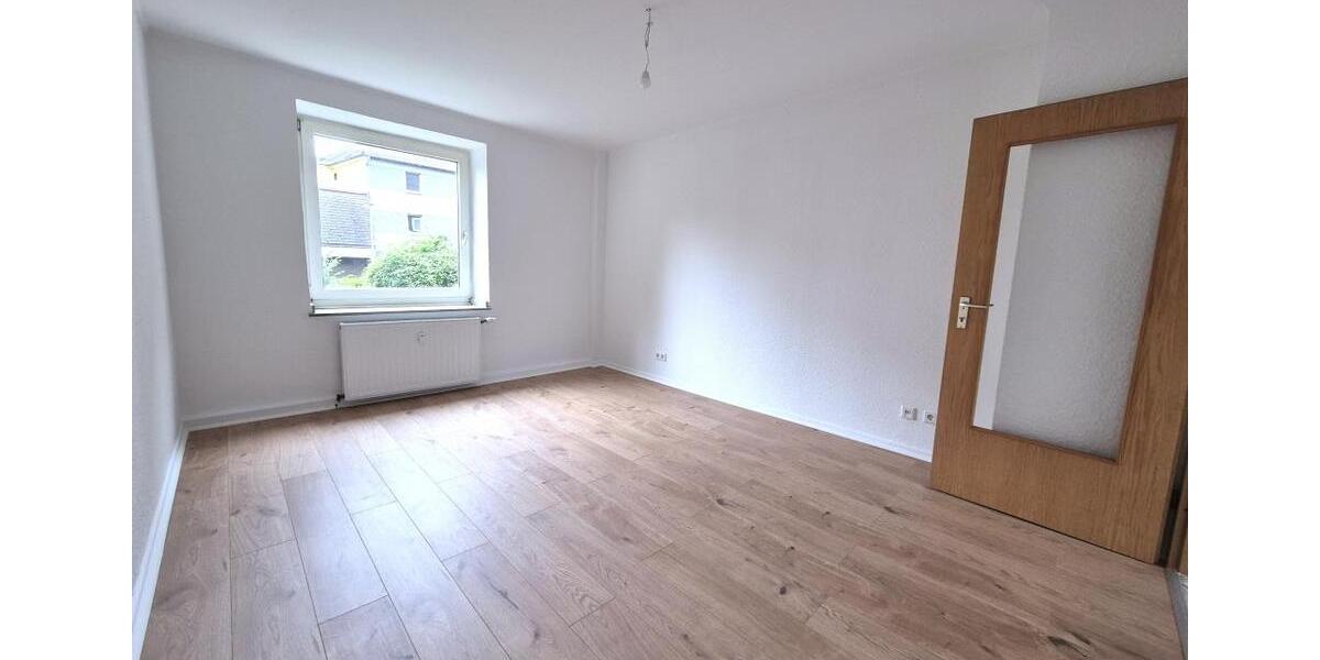 Erdgeschoßwohnung Duisburg Mittelmeiderich - 2 Zimmer, 58 m&sup2;, 410&euro; | Angebot:24535127