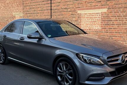 Mercedes-Benz C 220 142.000 km 17.400 &euro; Kaarst 41572