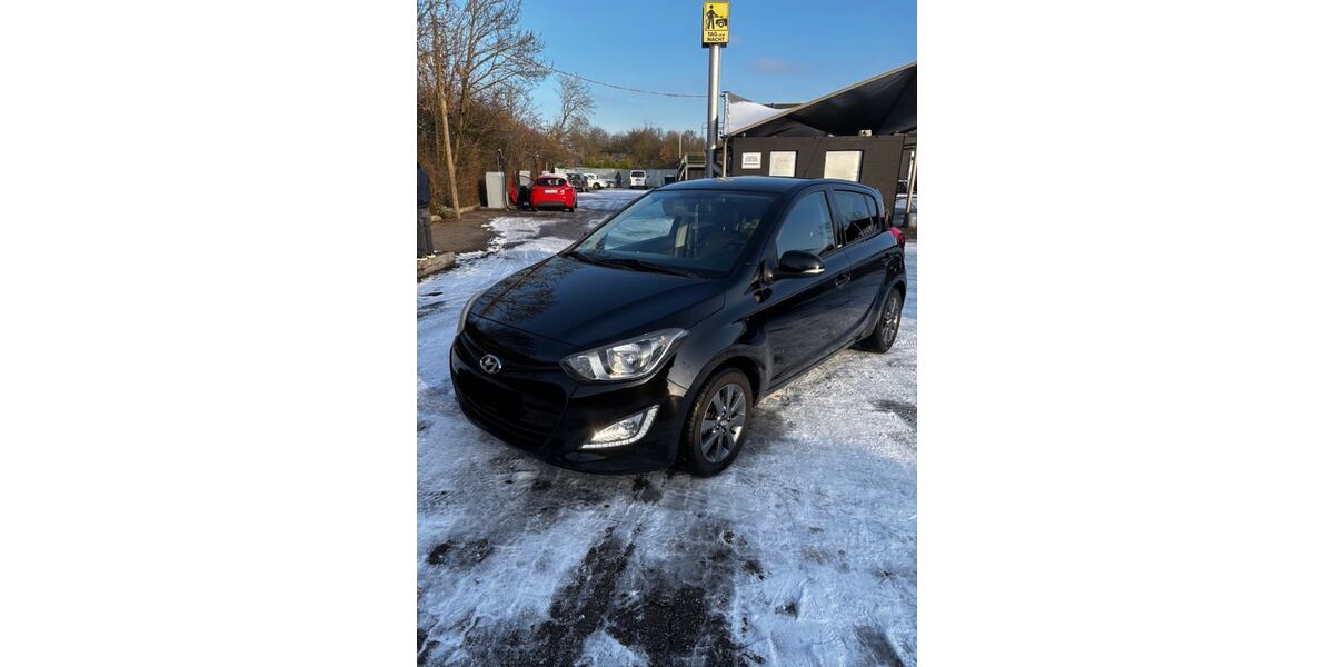Hyundai i20 155.500 km 5.400 &euro; Moers 47441
