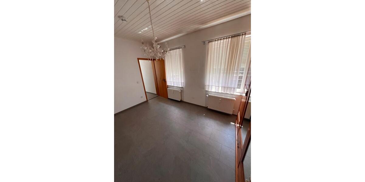 Erdgeschoßwohnung Viersen Boisheim - 4 Zimmer, 68 m&sup2;, 143.000&euro; | Angebot:27023132